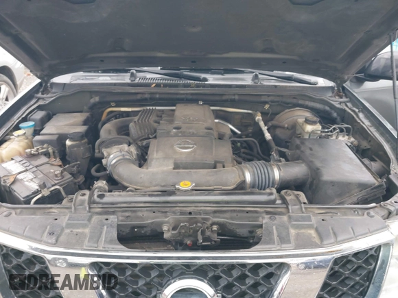 2005 Nissan Pathfinder SE with VIN 5N1AR18U55C760465, listed as a IAAI auction lot 41827578 with 236,946 mi miles. Bid and sale history available at carsss.com. Image 10.