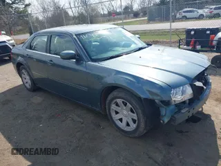 2005 Chrysler 300 with VIN 2C3JA53G35H157178, listed as a IAAI auction lot 41849007 with 149,247 mi miles. Bid and sale history available at carsss.com. Image 1.