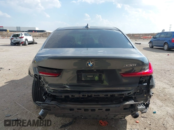 2021 BMW 3 Series 330i z VIN 3MW5R1J03M8B48135, wystawiony jako IAAI lot #41878583 z przebiegiem 33 719 mil mil oraz . Historia ofert i sprzedaży dostępna na DreamBid. Obrazek 17.