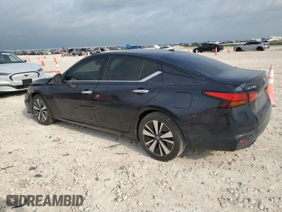 2019 Nissan Altima SL with VIN 1N4BL4EVXKC129317, listed as a Copart auction lot 55298455 with 116,862 mi miles and Clean Title. Bid and sale history available at DreamBid. Image 2.