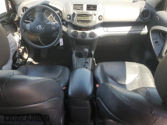 2011 Toyota RAV4 Sport z VIN 2T3WK4DV5BW013438, wystawiony jako Copart lot #57257425 z przebiegiem 158 391 mil mil oraz Szkoda całkowita • Salvage title. Historia ofert i sprzedaży dostępna na DreamBid. Obrazek 8.