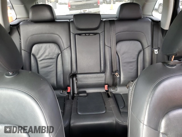 2015 Audi Q5 Premium Plus z VIN WA1LFAFP2FA140487, wystawiony jako Copart lot #50793085 z przebiegiem 118 494 mil mil oraz Szkoda całkowita • Salvage title. Historia ofert i sprzedaży dostępna na DreamBid. Obrazek 10.