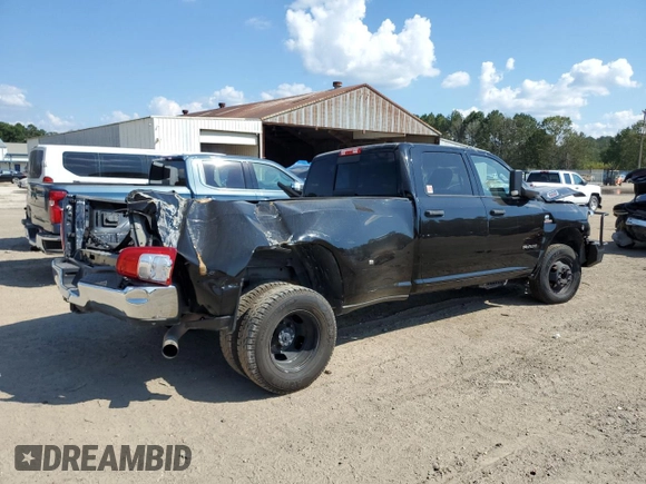 2020 Ram 3500 Tradesman with VIN 3C63RRGL8LG209890, listed as a Copart auction lot 72039474 with 246,260 mi miles and Salvage Title. Bid and sale history available at carsss.com. Image 3.