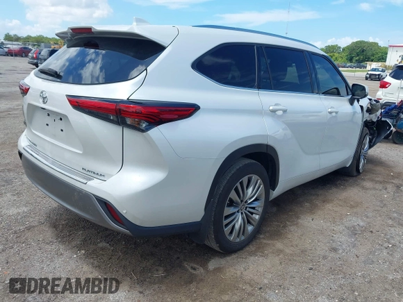 2023 Toyota Highlander L with VIN 5TDKDRAH3PS044054, listed as a IAAI auction lot 42464813 with 38,681 mi miles and . Bid and sale history available at DreamBid. Image 4.