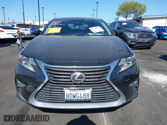 2018 Lexus ES 350 z VIN 58ABK1GGXJU098576, wystawiony jako IAAI lot #42268560 z przebiegiem 116 378 mil mil oraz . Historia ofert i sprzedaży dostępna na DreamBid. Obrazek 12.