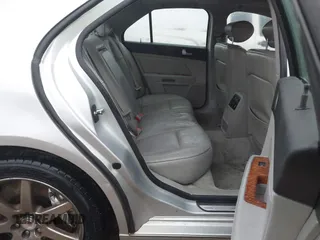 2010 Cadillac STS AWD z VIN 1G6DU6EV4A0114410, wystawiony jako IAAI lot #41301240 z przebiegiem 120 023 mil mil oraz . Historia ofert i sprzedaży dostępna na DreamBid. Obrazek 8.