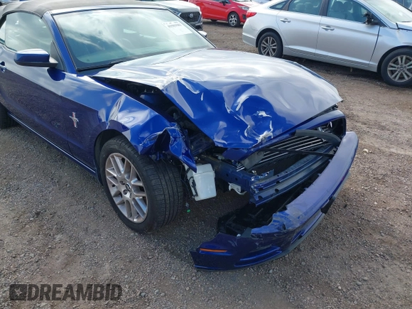 2013 Ford Mustang V6 with VIN 1ZVBP8EM2D5249971, listed as a IAAI auction lot 41501581 with 80,148 mi miles and . Bid and sale history available at DreamBid. Image 6.