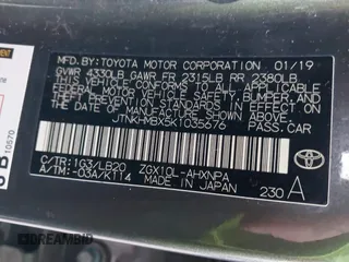 2019 Toyota C-HR XLE with VIN JTNKHMBX5K1035676, listed as a IAAI auction lot 41161562 with 185,962 mi miles. Bid and sale history available at carsss.com. Image 9.
