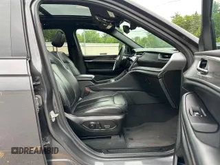 2024 Jeep Grand Cherokee with VIN 1C4RJYB63RC182339, listed as a Copart auction lot 62897325 with 36,710 mi miles and Clean title. Bid and sale history available at DreamBid. Image 7.