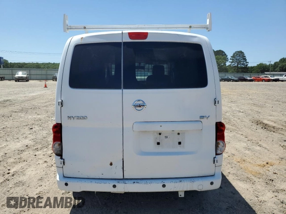 2017 Nissan NV200 S z VIN 3N6CM0KN3HK700106, wystawiony jako Copart lot #57971955 z przebiegiem 183 147 mil mil oraz Czysty tytuł • Clean title. Historia ofert i sprzedaży dostępna na DreamBid. Obrazek 6.