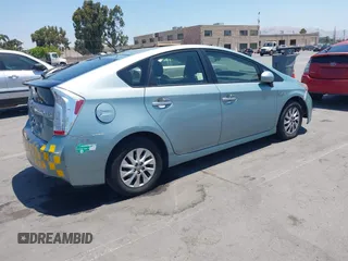 2015 Toyota Prius Advanced с VIN JTDKN3DP7F3067950, выставлен на аукционе IAAI как лот 42731608 с пробегом 297 655 миль миль и . История ставок и продаж доступна на DreamBid. Изображение 4.