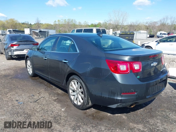 2016 Chevrolet Malibu LTZ with VIN 1G11E5SA4GU120792, listed as a IAAI auction lot 42019739 with 260,487 mi miles and . Bid and sale history available at DreamBid. Image 3.
