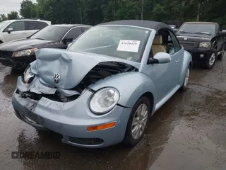 2010 Volkswagen Beetle with VIN 3VWRG3AL6AM008886, listed as a IAAI auction lot 42618429 with 100,264 mi miles and . Bid and sale history available at DreamBid. Image 17.