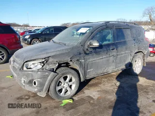 2011 Toyota RAV4 Ltd with VIN 2T3DF4DV8BW095273, listed as a IAAI auction lot 41257338 with 233,629 mi miles. Bid and sale history available at carsss.com. Image 18.