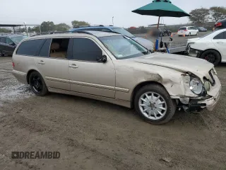 2001 Mercedes-Benz E-Class with VIN WDBJH65J71B230219, listed as a Copart auction lot 44334175 with 147,331 mi miles and Salvage Title. Bid and sale history available at carsss.com. Image 4.