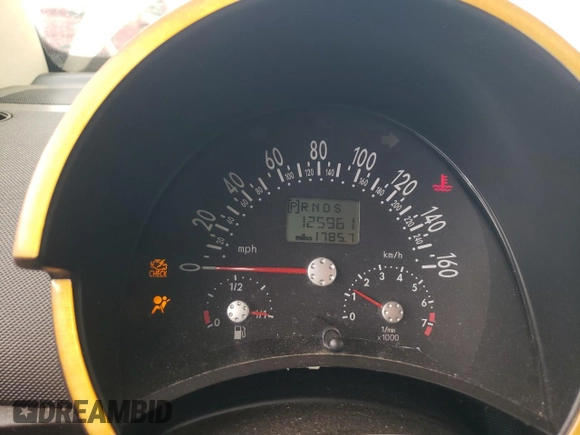 2003 Volkswagen Beetle GLS с VIN 3VWCD21Y33M320106, выставлен на аукционе Copart как лот 45298905 с пробегом 125 961 миль миль и Списание • Salvage title. История ставок и продаж доступна на DreamBid. Изображение 9.