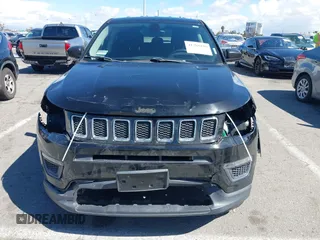2018 Jeep Compass Sport z VIN 3C4NJDABXJT423666, wystawiony jako IAAI lot #41785935 z przebiegiem 60 880 mil mil oraz . Historia ofert i sprzedaży dostępna na DreamBid. Obrazek 12.
