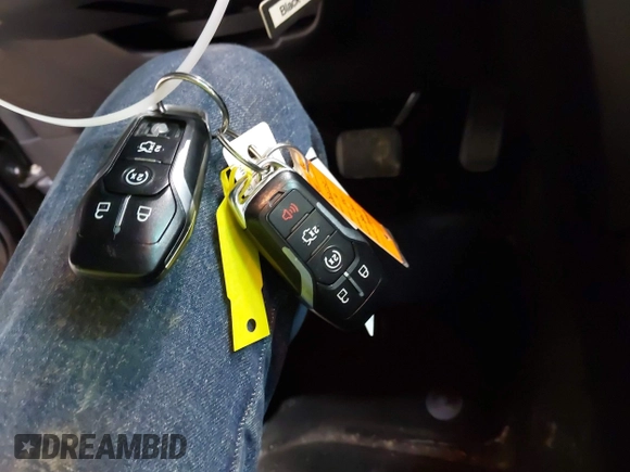 2016 Ford Explorer Sport с VIN 1FM5K8GT9GGB60311, выставлен на аукционе IAAI как лот 42507104 с пробегом 121 776 миль миль и . История ставок и продаж доступна на DreamBid. Изображение 11.