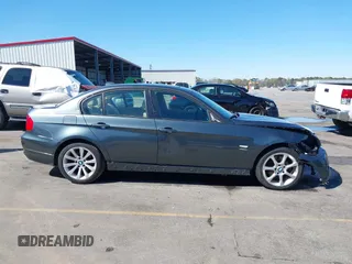 2011 BMW 3 Series 328i xDrive with VIN WBAPK5G57BNN28032, listed as a IAAI auction lot 41835525 with 207,713 mi miles. Bid and sale history available at carsss.com. Image 14.