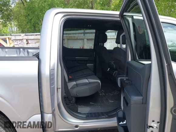 2021 Ford F-150 XL with VIN 1FTFW1E85MFC25658, listed as a IAAI auction lot 42340528 with 85,734 mi miles and . Bid and sale history available at DreamBid. Image 8.