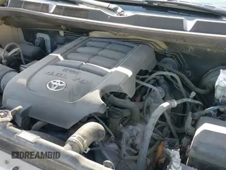 2018 Toyota Tundra SR5 with VIN 5TFEM5F15JX128346, listed as a IAAI auction lot 41513182 with 109,072 mi miles and . Bid and sale history available at DreamBid. Image 21.