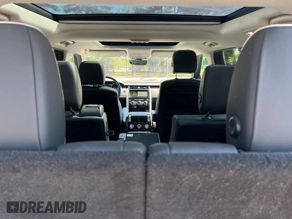 2017 Land Rover Discovery HSE with VIN SALRRBBV7HA016051, listed as a Copart auction lot 56985535 with 138,244 mi miles and Clean Title. Bid and sale history available at DreamBid. Image 9.