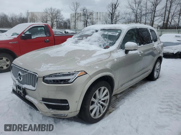 2016 Volvo XC90 T6 Inscription with VIN YV4A22PL4G1036253, listed as a Copart auction lot 42714645 with 130,207 mi miles and Clean Title. Bid and sale history available at carsss.com. Image 1.