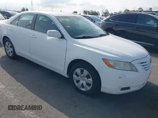 2007 Toyota Camry CE with VIN 4T1BE46K07U527965, listed as a IAAI auction lot 41869257 with 49,333 mi miles. Bid and sale history available at carsss.com. Image 1.