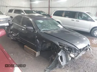 2004 Honda Accord EX z VIN 1HGCM66584A054087, wystawiony jako IAAI lot #42323440 z przebiegiem 221 213 mil mil oraz . Historia ofert i sprzedaży dostępna na DreamBid. Obrazek 1.