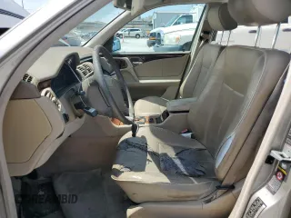 1999 Mercedes-Benz E-Class with VIN WDBJF65H2XA796192, listed as a Copart auction lot 64326604 with 237,141 mi miles and Clean Title. Bid and sale history available at carsss.com. Image 7.