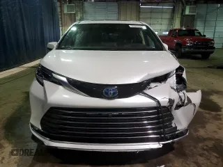 2023 Toyota Sienna Platinum with VIN 5TDESKFC9PS082542, listed as a Copart auction lot 89056995 with 24,053 mi miles and Clean Title. Bid and sale history available at DreamBid. Image 5.