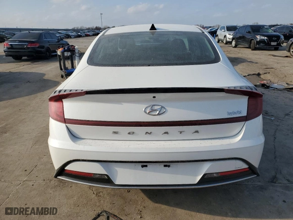 2021 Hyundai Sonata Hybrid SEL with VIN KMHL34JJ0MA017735, listed as a Copart auction lot 43926565 with 57,661 mi miles and Salvage Title. Bid and sale history available at carsss.com. Image 6.