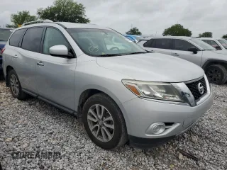 2015 Nissan Pathfinder SV z VIN 5N1AR2MN3FC653386, wystawiony jako Copart lot #52811265 z przebiegiem 182 615 mil mil oraz Czysty tytuł • Clean title. Historia ofert i sprzedaży dostępna na DreamBid. Obrazek 4.