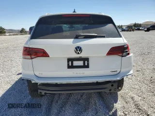 2024 Volkswagen Taos SE z VIN 3VVVX7B22RM047874, wystawiony jako Copart lot #50421665 z przebiegiem 4 744 mil mil oraz Szkoda całkowita • Salvage title. Historia ofert i sprzedaży dostępna na DreamBid. Obrazek 6.