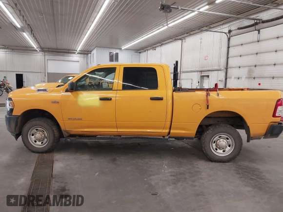 2019 Ram 2500 Tradesman with VIN 3C6UR5CJ3KG620324, listed as a IAAI auction lot 42516945 with 34,444 mi miles and . Bid and sale history available at DreamBid. Image 15.