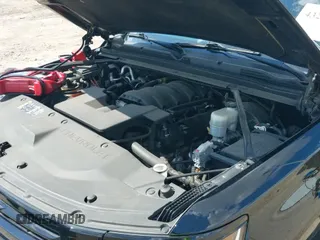 2019 Chevrolet Tahoe LT с VIN 1GNSKBKC5KR382828, выставлен на аукционе IAAI как лот 43215962 с пробегом 74 826 миль миль и . История ставок и продаж доступна на DreamBid. Изображение 19.
