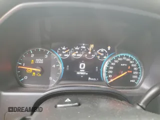 2018 GMC Sierra 3500HD Denali z VIN 1GT42YEY2JF254218, wystawiony jako Copart lot #85935094 z przebiegiem 157 907 mil mil oraz Szkody całkowita. Historia ofert i sprzedaży dostępna na DreamBid. Obrazek 9.