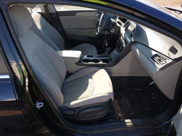 2016 Hyundai Sonata 2.4L SE with VIN 5NPE24AF6GH296455, listed as a IAAI auction lot 41407486 with 86,790 mi miles. Bid and sale history available at carsss.com. Image 5.