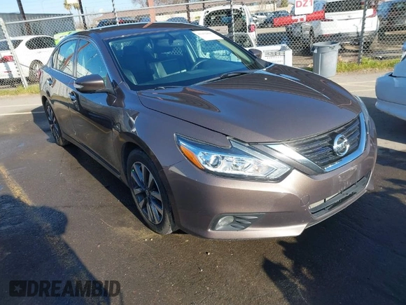 2017 Nissan Altima 2.5 SV with VIN 1N4AL3AP1HC188360, listed as a IAAI auction lot 41432809 with 72,182 mi miles. Bid and sale history available at carsss.com. Image 1.
