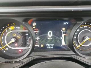 2024 Jeep Wrangler Rubicon X with VIN 1C4RJXFG5RW297553, listed as a Copart auction lot 85009074 with 838 mi miles and Salvage title. Bid and sale history available at DreamBid. Image 9.