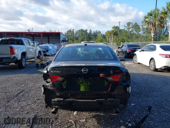 2024 Nissan Altima SR z VIN 1N4BL4CV9RN308420, wystawiony jako IAAI lot #41904348 z przebiegiem 11 473 mil mil oraz . Historia ofert i sprzedaży dostępna na DreamBid. Obrazek 16.