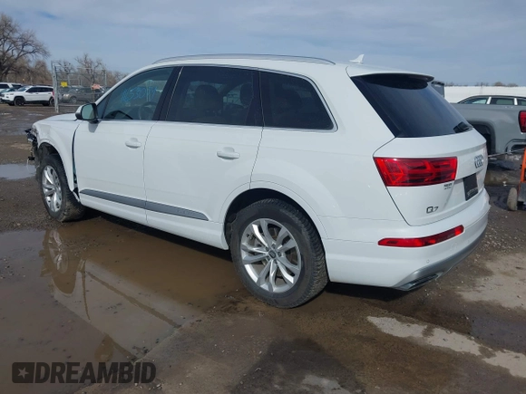 2017 Audi Q7 Premium Plus with VIN WA1LAAF70HD042719, listed as a IAAI auction lot 41653074 with 52,287 mi miles. Bid and sale history available at carsss.com. Image 3.