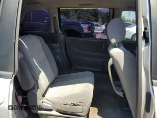 2005 Mazda MPV LX with VIN JM3LW28AX50550048, listed as a Copart auction lot 52915715 with 111,282 mi miles and Salvage title. Bid and sale history available at DreamBid. Image 11.