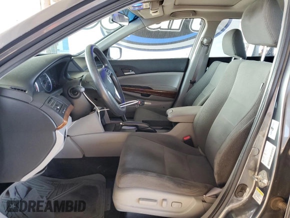 2012 Honda Accord EX с VIN 1HGCP2F70CA190505, выставлен на аукционе Copart как лот 61774845 с пробегом 119 949 миль миль и Списание • Salvage title. История ставок и продаж доступна на DreamBid. Изображение 7.