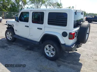 2020 Jeep Wrangler Unlimited Sahara с VIN 1C4HJXEN1LW104950, выставлен на аукционе IAAI как лот 42278650 с пробегом 40 638 миль миль и . История ставок и продаж доступна на DreamBid. Изображение 3.