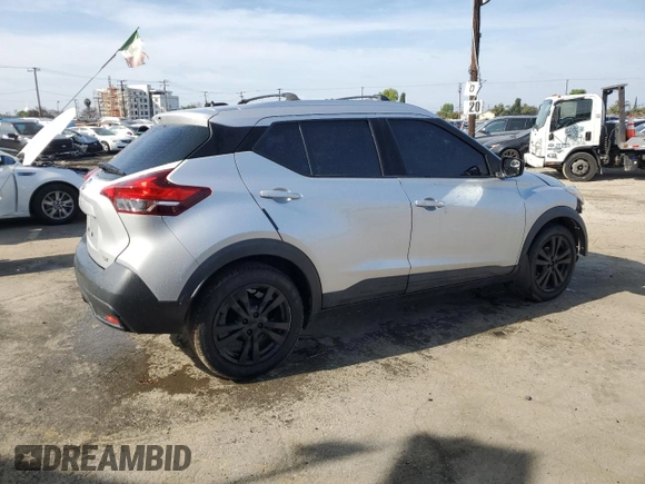 2019 Nissan Kicks SV with VIN 3N1CP5CU7KL535405, listed as a Copart auction lot 45935695 with 96,681 mi miles and Salvage Title. Bid and sale history available at DreamBid. Image 3.