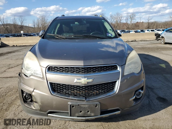 2010 Chevrolet Equinox LTZ z VIN 2CNALFEW9A6239966, wystawiony jako Copart lot #50201295 z przebiegiem 195 470 mil mil oraz Czysty tytuł • Clean title. Historia ofert i sprzedaży dostępna na DreamBid. Obrazek 5.