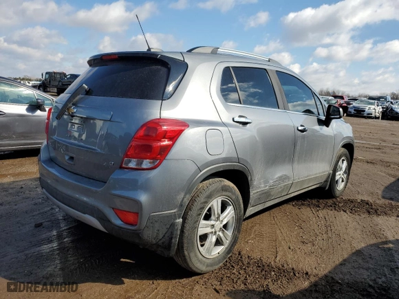 2020 Chevrolet Trax LT with VIN 3GNCJLSB8LL149832, listed as a Copart auction lot 46788105 with 37,769 mi miles and Salvage Title. Bid and sale history available at carsss.com. Image 3.