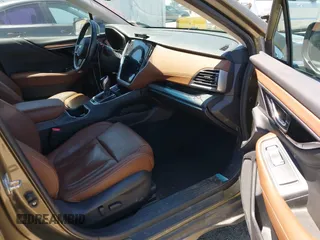 2020 Subaru Outback Touring z VIN 4S4BTAPC7L3241817, wystawiony jako IAAI lot #42336018 z przebiegiem 40 058 mil mil oraz . Historia ofert i sprzedaży dostępna na DreamBid. Obrazek 5.