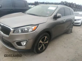 2017 Kia Sorento EX V6 with VIN 5XYPH4A53HG298364, listed as a IAAI auction lot 40528964 with 143,545 mi miles. Bid and sale history available at carsss.com. Image 2.